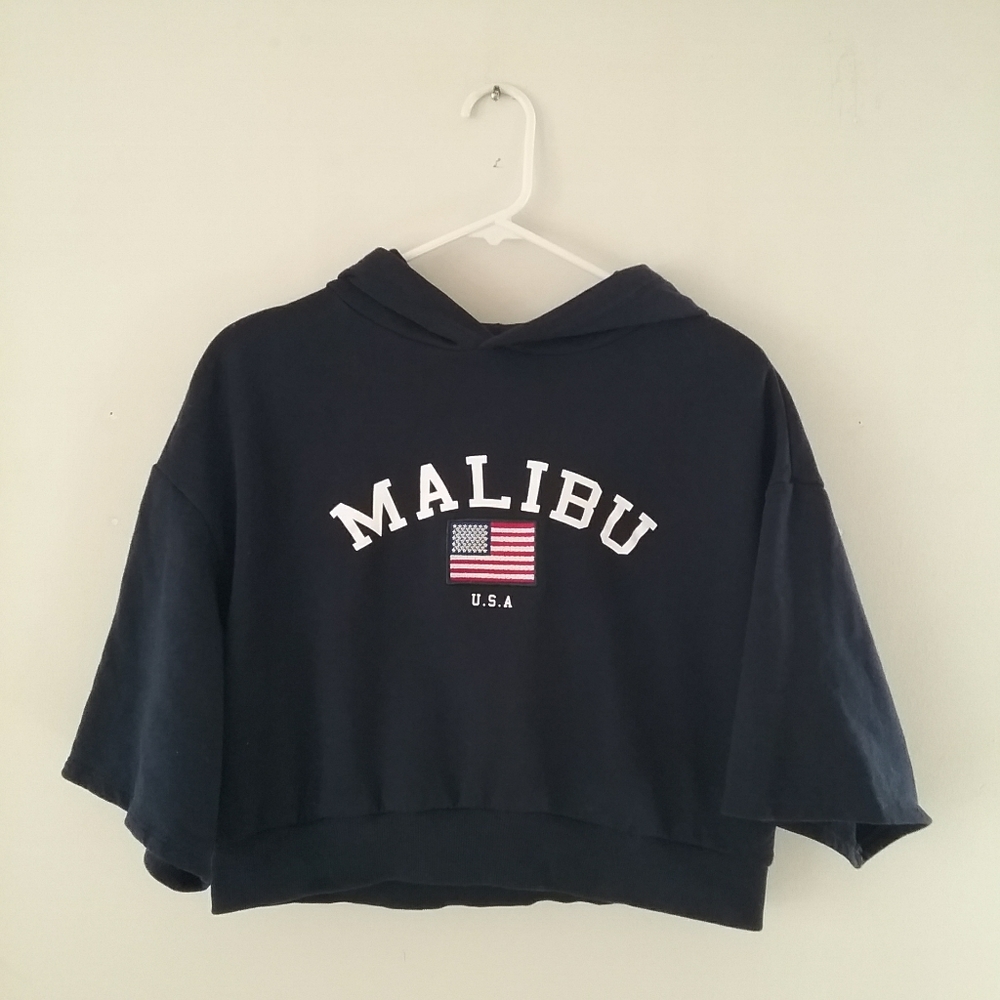 H&M▪Malibu cropped hoodie size medium